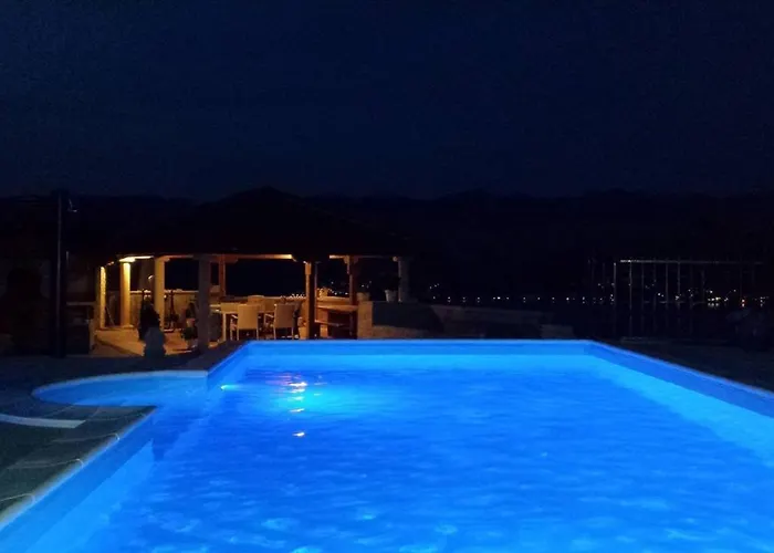 With Swimming Pool Pag - 220 * Pag Town