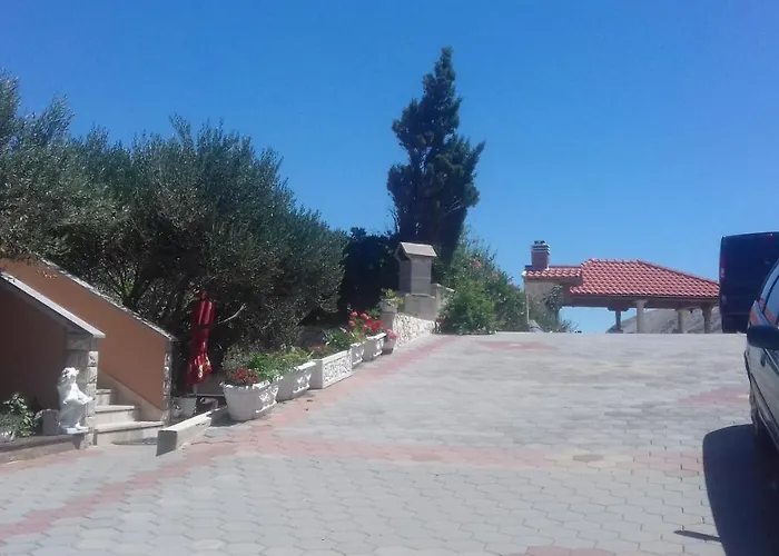 With Swimming Pool Pag - 220 * Pag Town